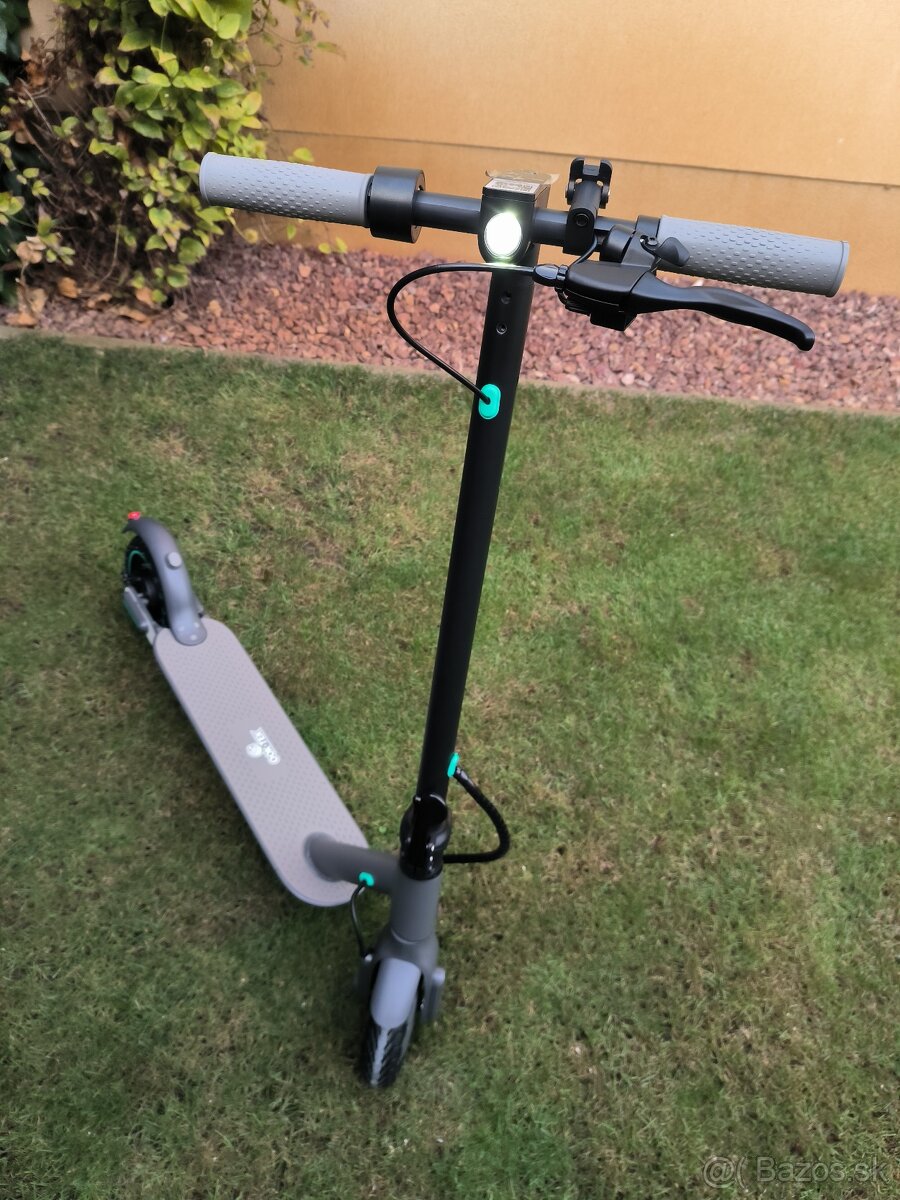 Elektricka kolobezka 30 km/h 2025 ZARUKA 0 Km