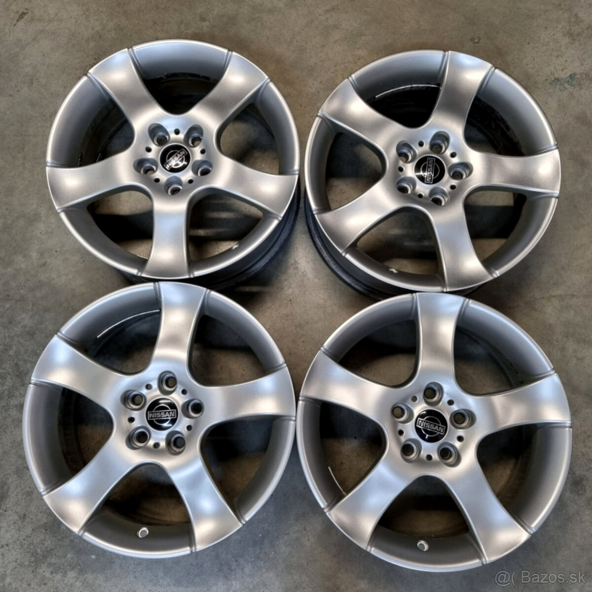 Hliníkové disky 5x114,3 R17 7J ET42