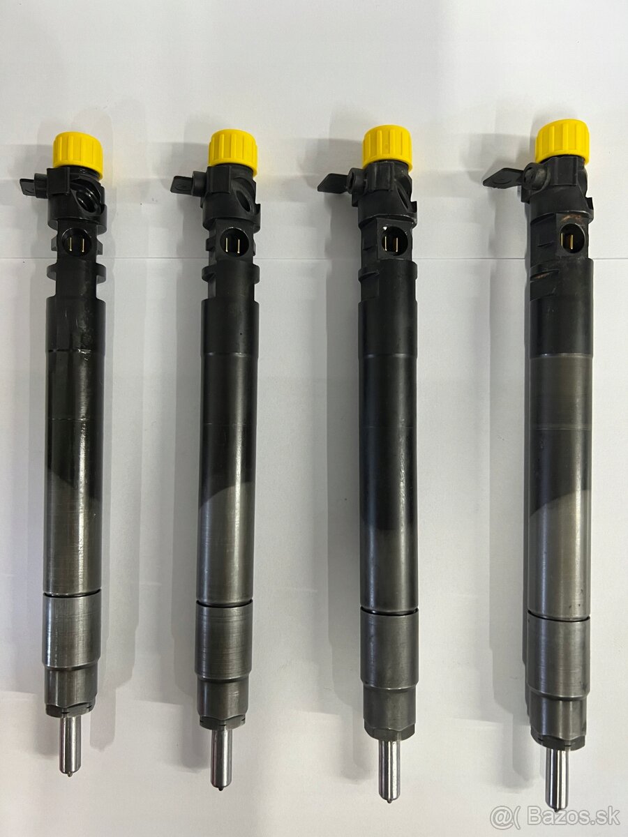 Sada 4ks repasovaných vstrekovačov EMBR00101D 9686191080 9M5