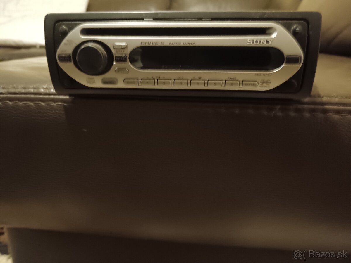 Predám autorádio SONY CDX-GT20
