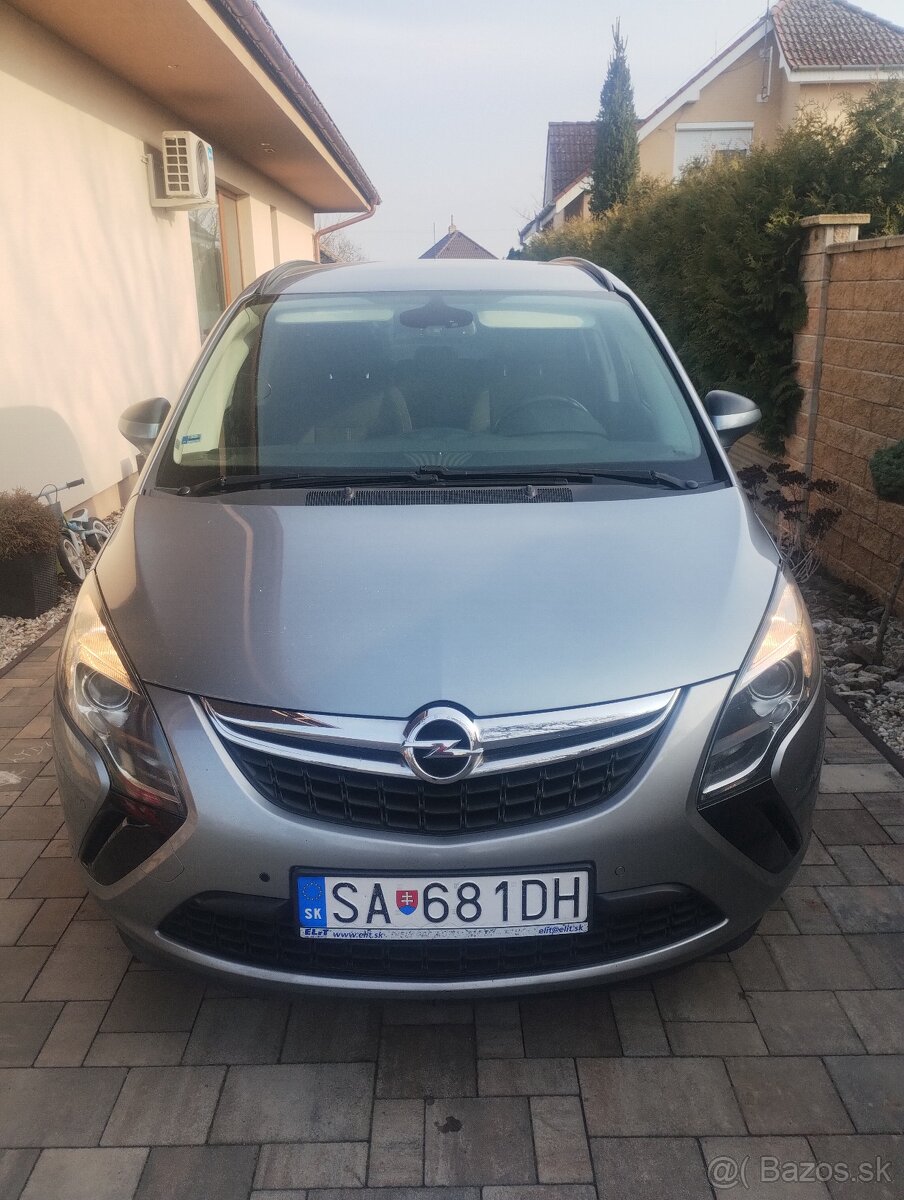 Opel Zafira Tourer