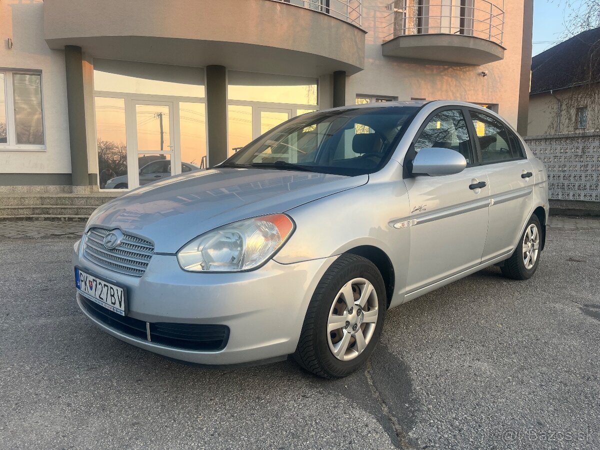 Hyundai Accent