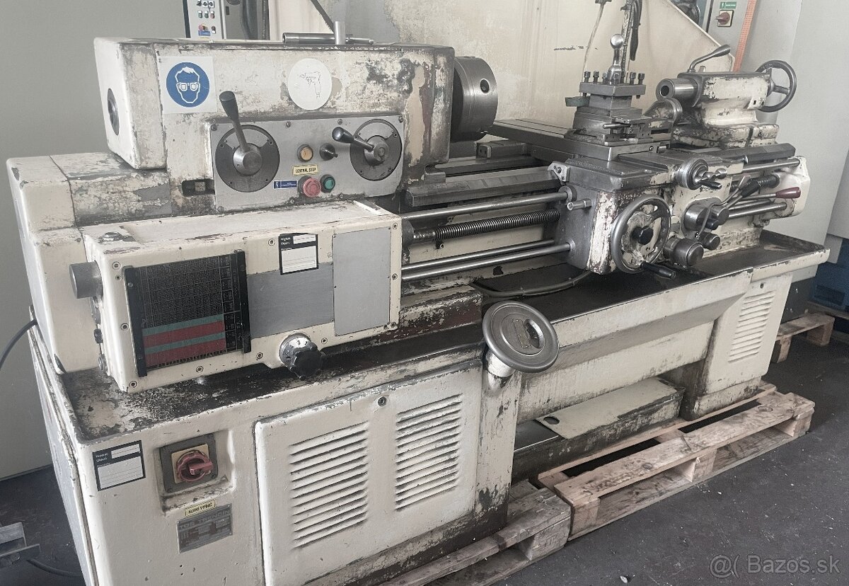 Sústruh hrotový SV 18 RA/750