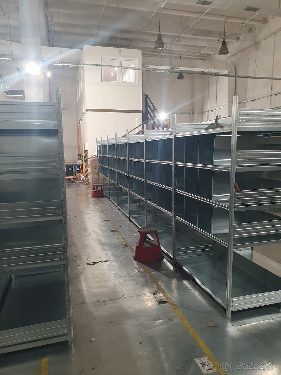 Predam policove regale BITO