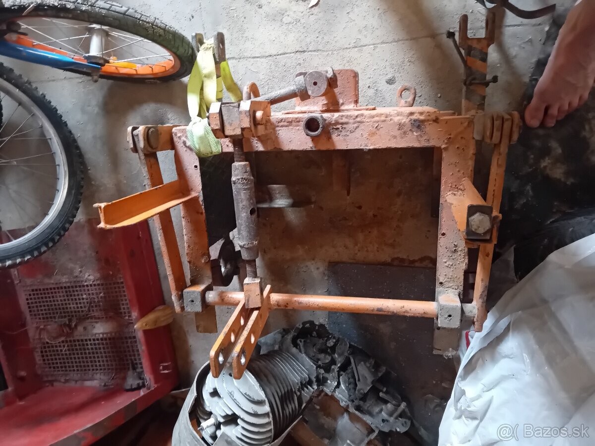 Hydraulika na malotraktor