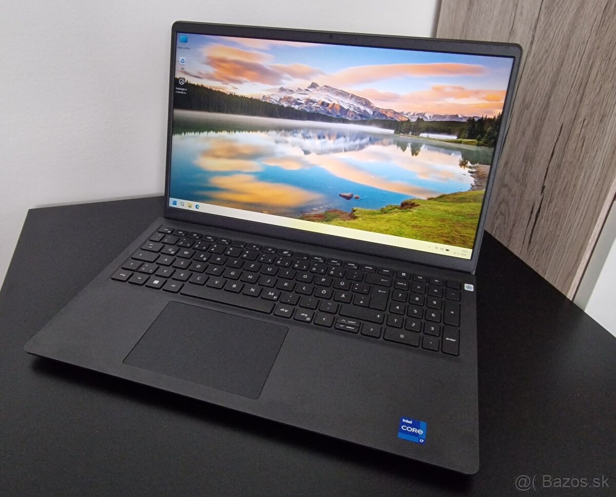 15.6" Dell essential PV15250