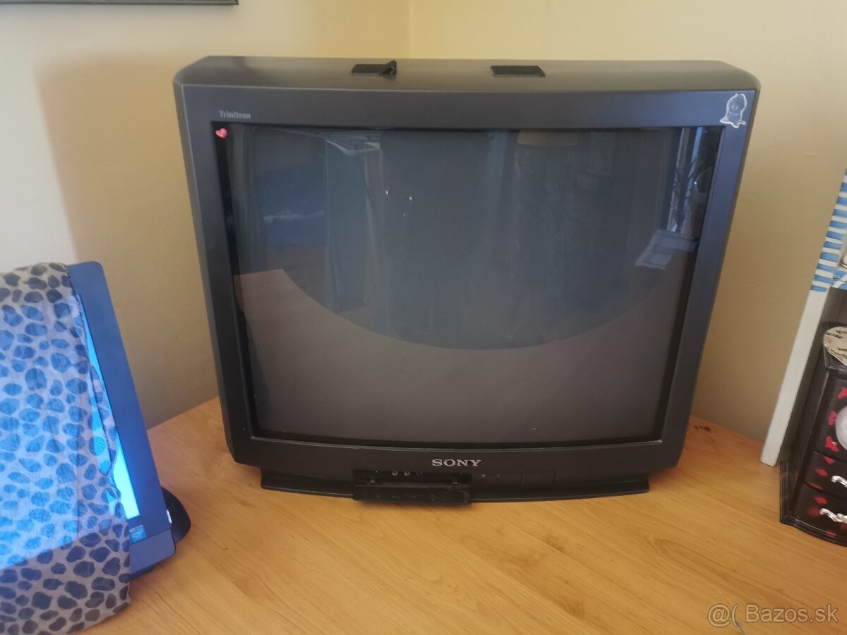 CRT televizor SONY - Trinitron