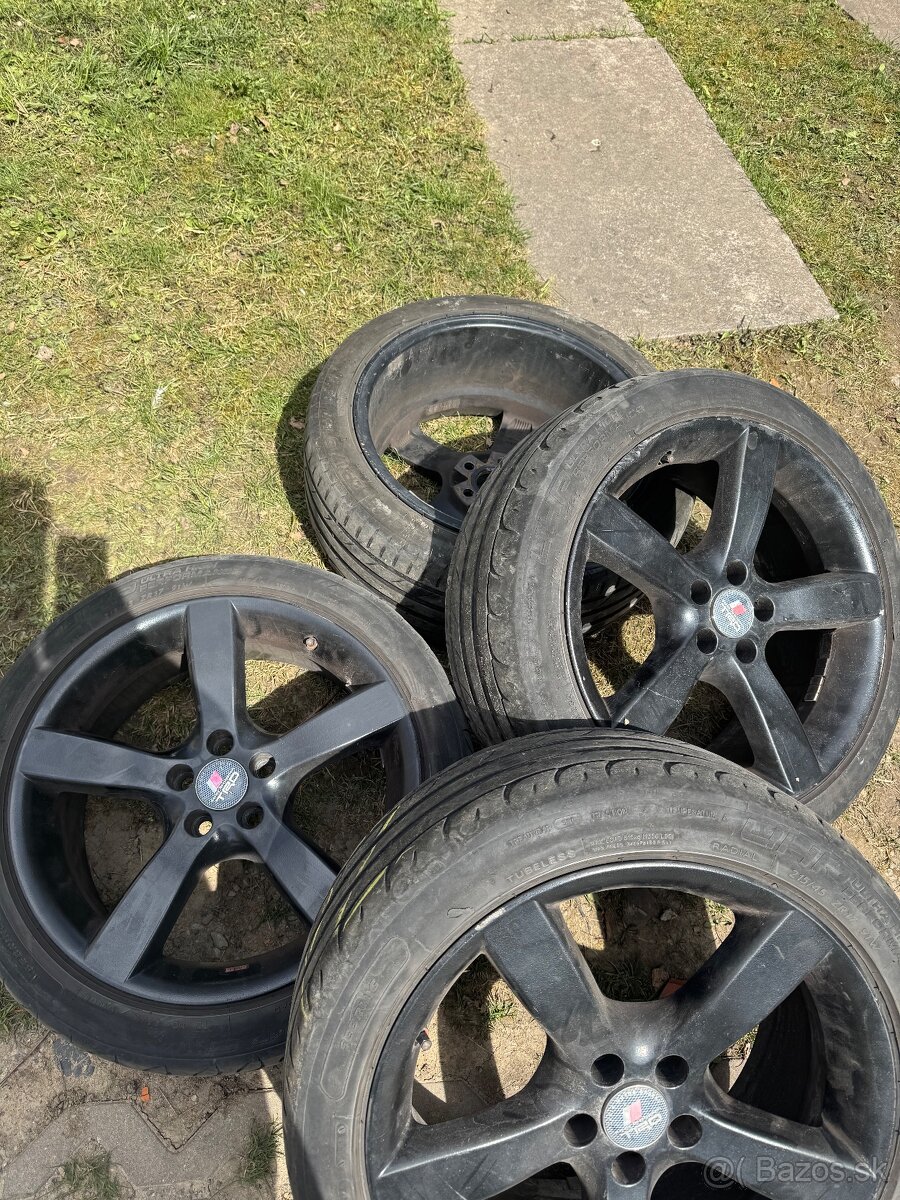Predám 4x disky s pneu na Toyota Prius