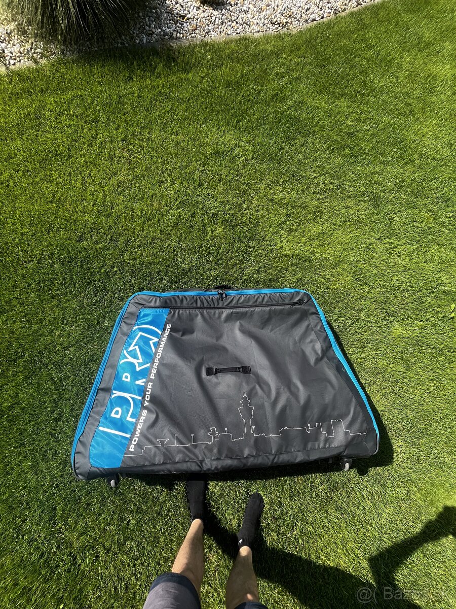 Prepravný kufor PRO na bicykel s rámom a kolieskami