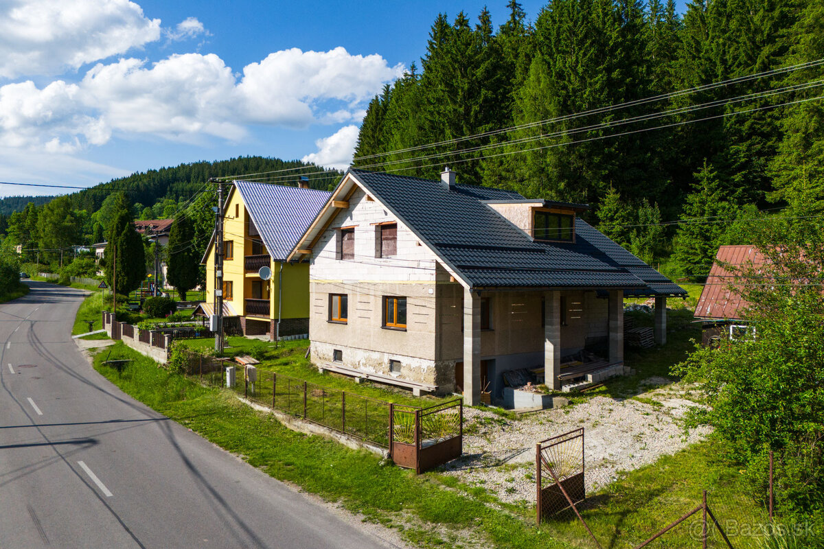Na predaj rozostavaný rodinný dom s veľkým pozemkom vo Vyšno
