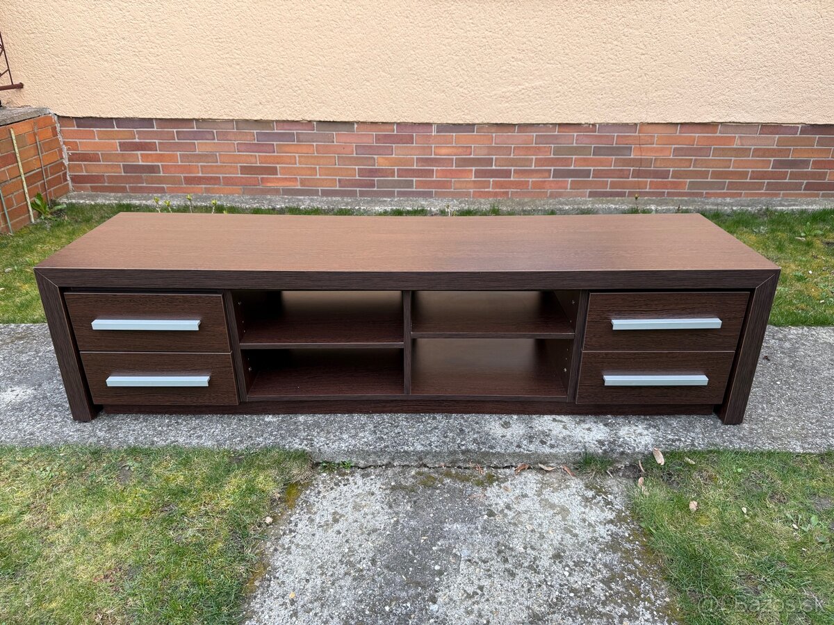 TV Skrinka na mieru vo farbe wenge