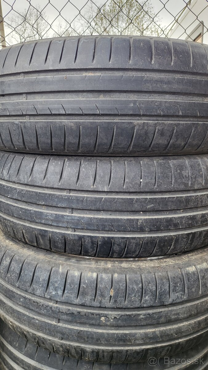 Dunlop 185/65 r15