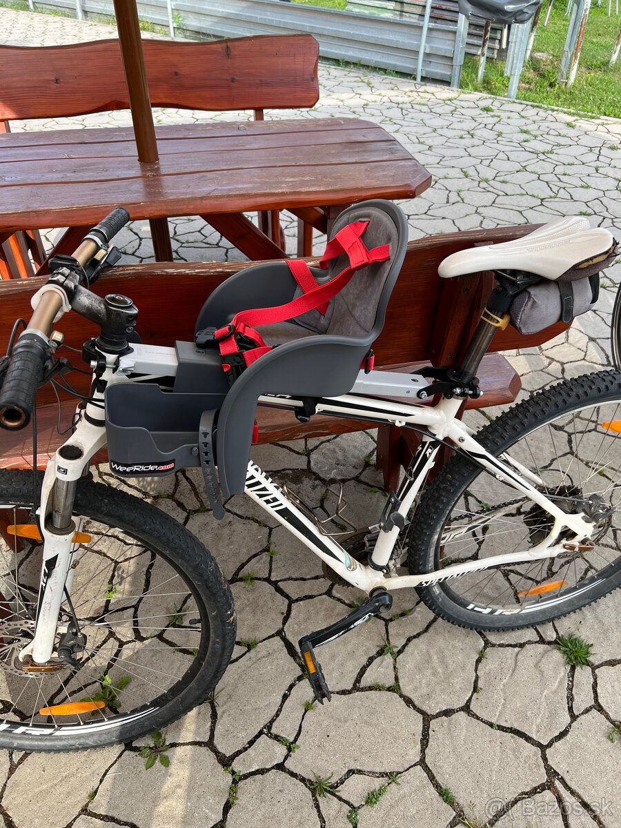 Cyklosedačka weeride