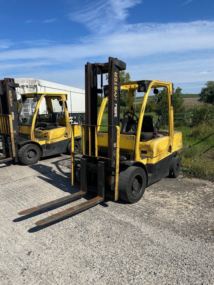 HYSTER H 3,5 FT - Diesel r.v. 2015 - 2 totožné kusy..