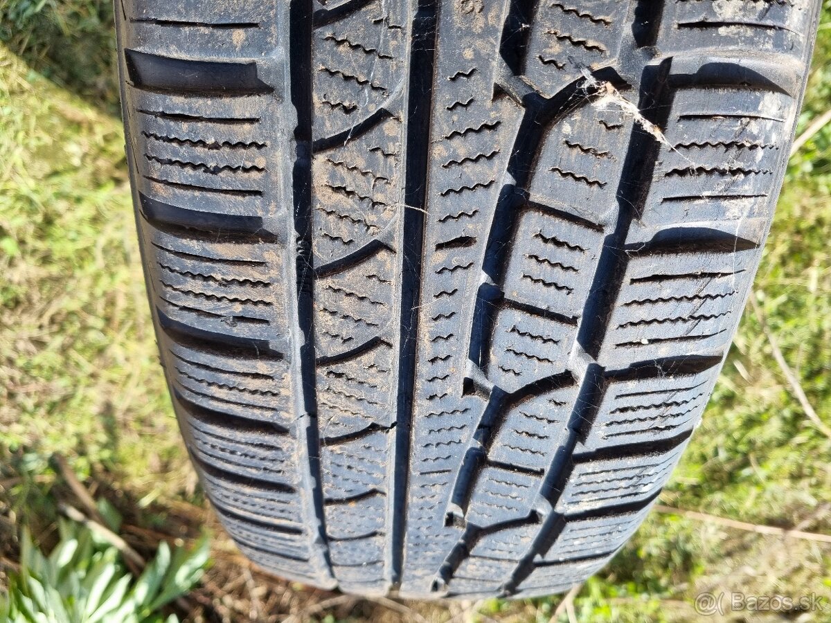 Predam pneumatiky 215 70 R16