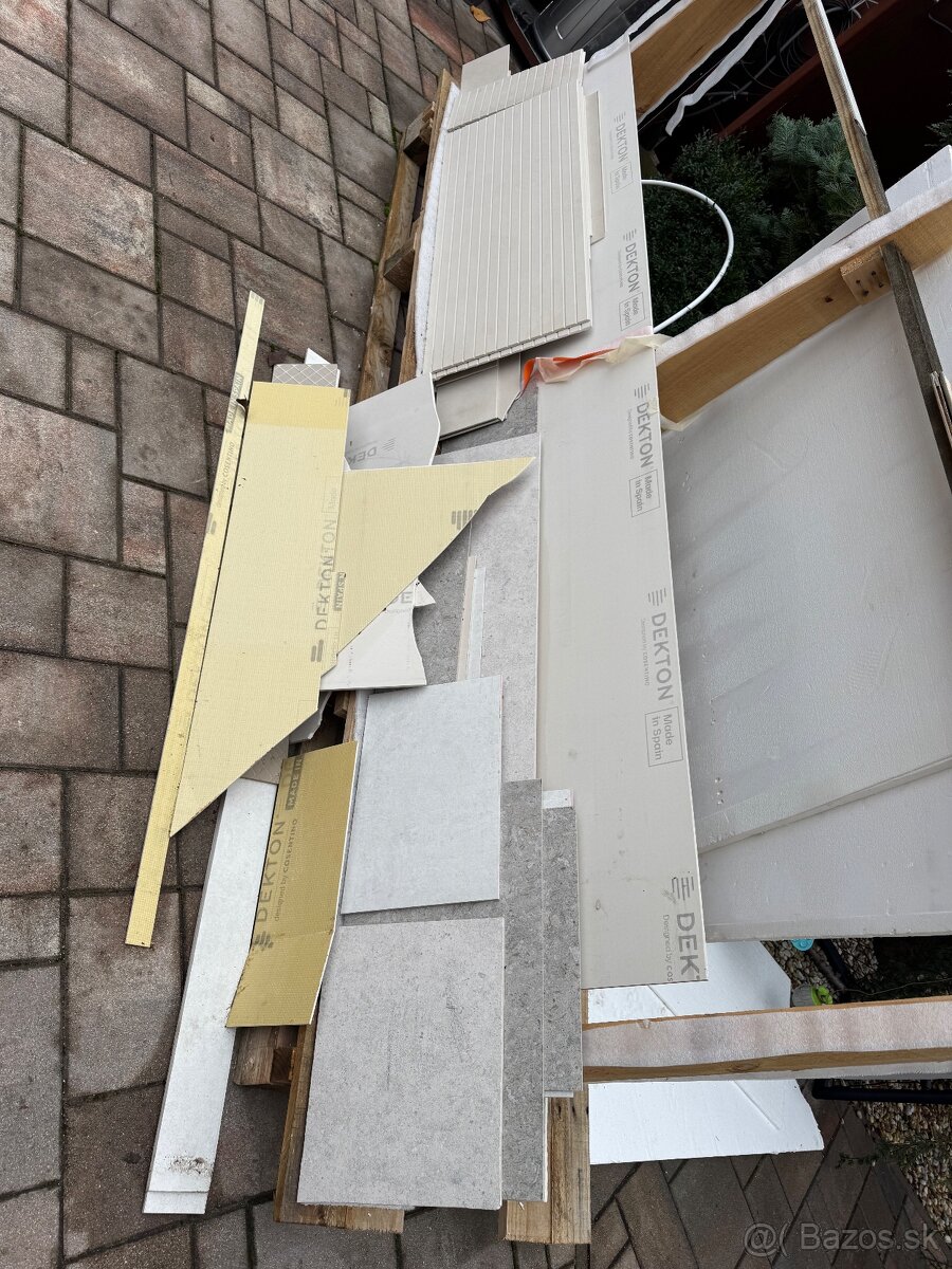 Zvyšky dlažby a obkladu