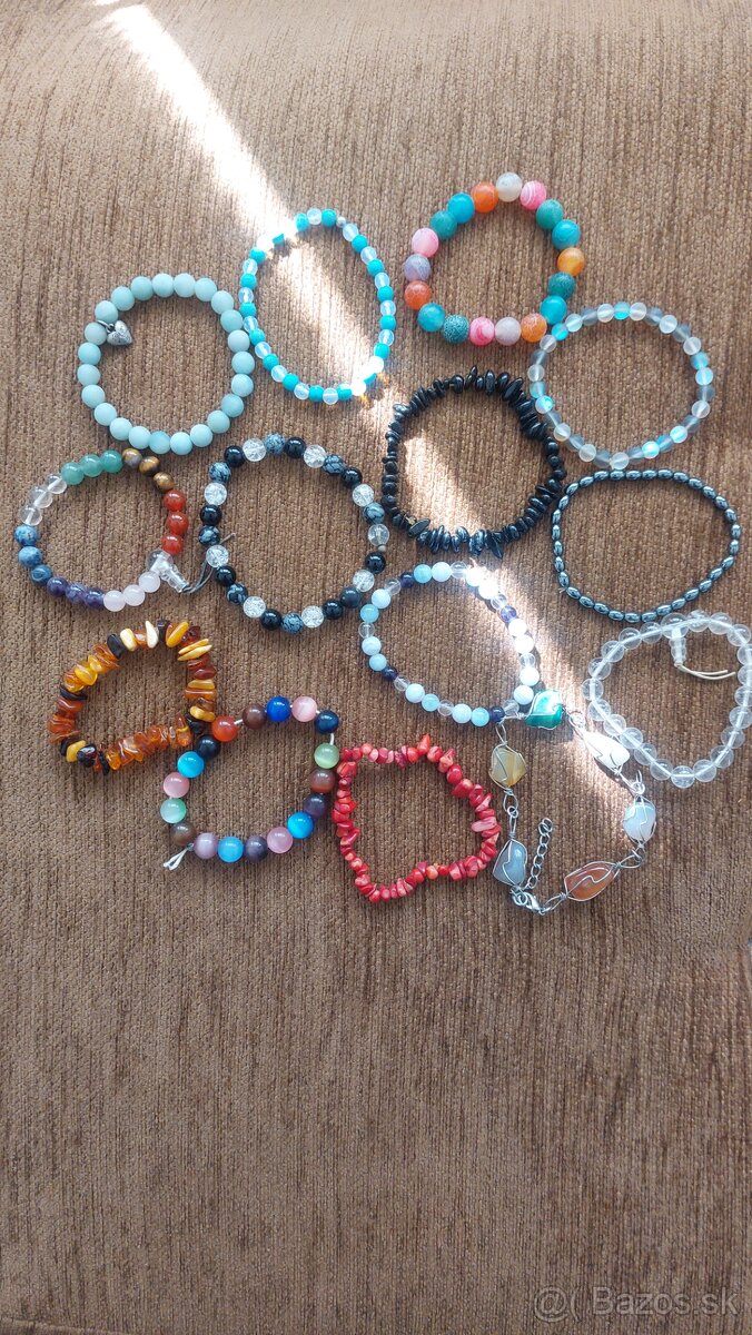 Predám rôzne náramky z drahých kameňov