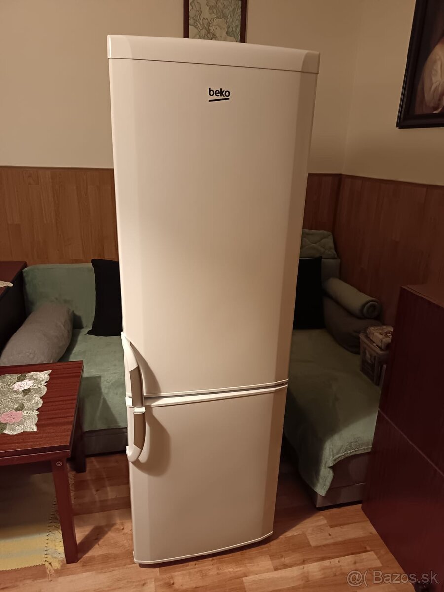 Darujem za fľašu vína BEKO CSA 29032