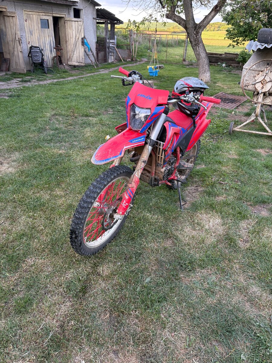 Cross 250