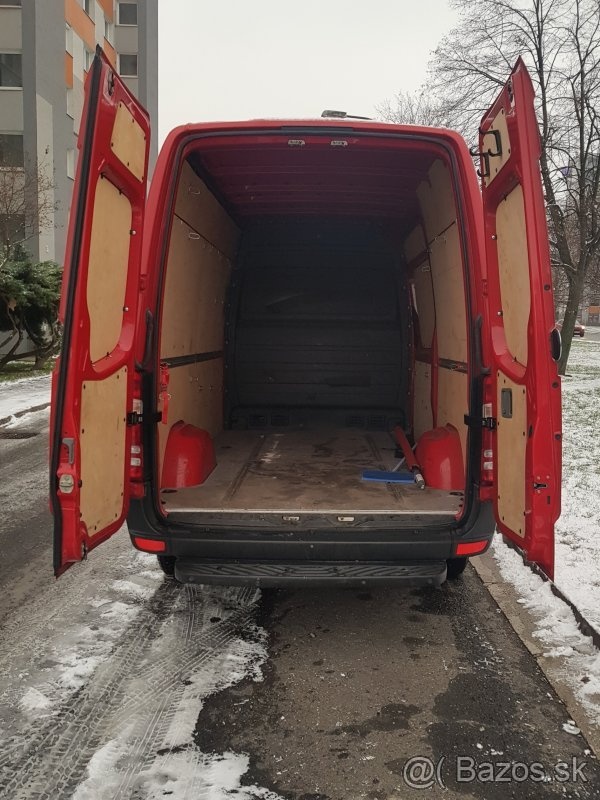 HLADAM ZAKAZKY STAHOVANIE,VYPRATAVANIE BYTOV,DOMOV-NON STOP