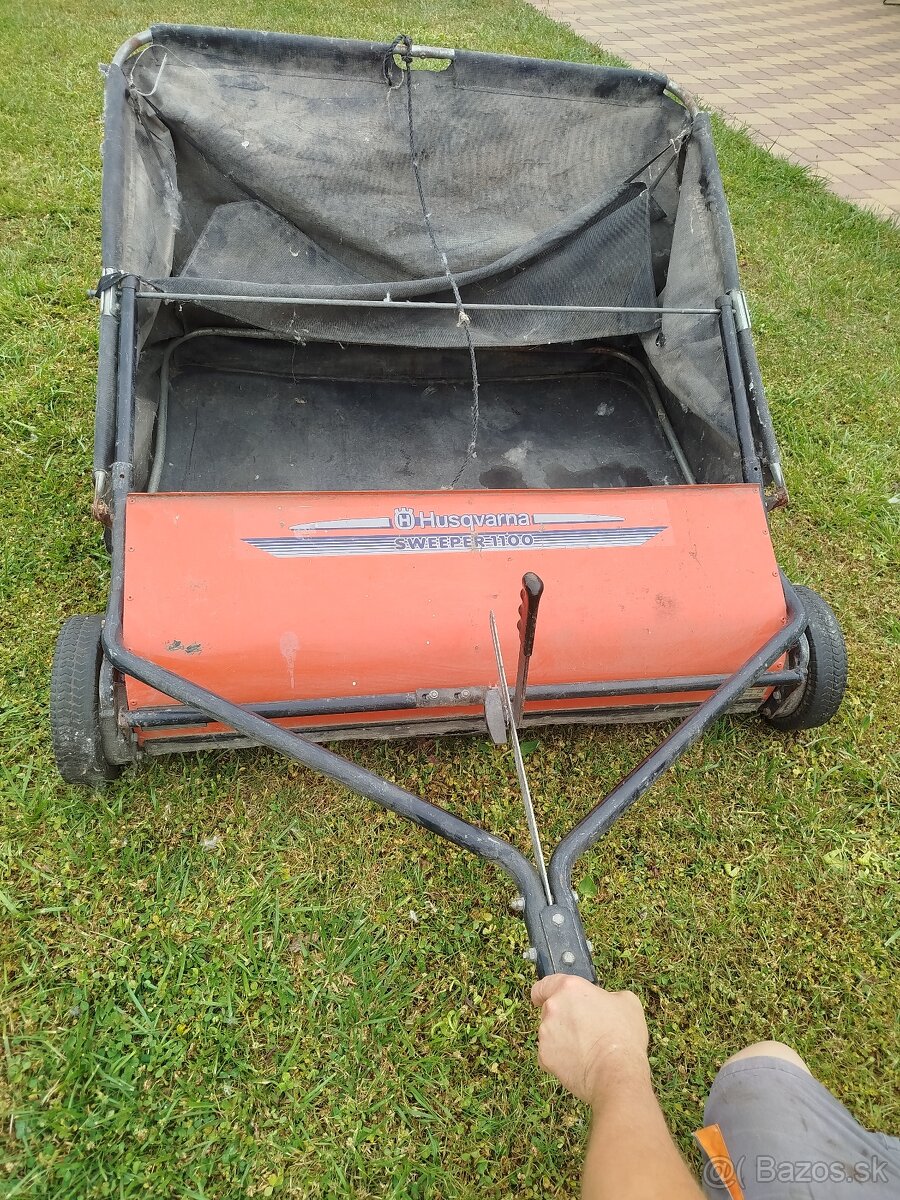 Zametaci stroj za malotraktor