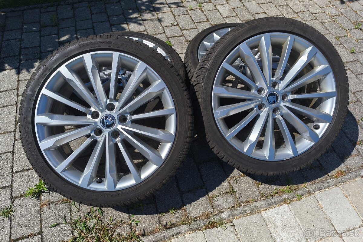 Skoda Trinity zimna sada r19