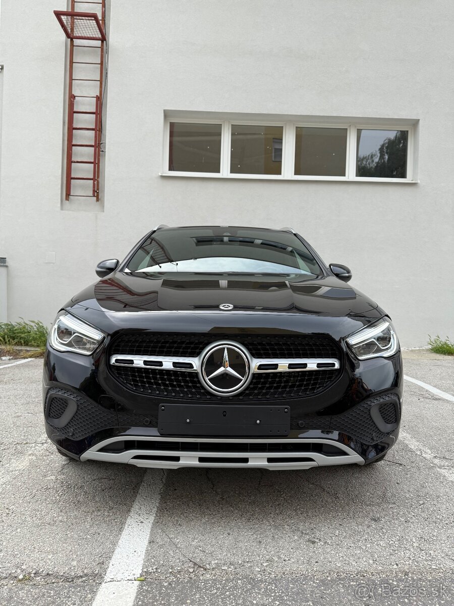Mercedes Benz GLA 250e 2022 Plug-in hybrid LED,NAVI,KAMERA