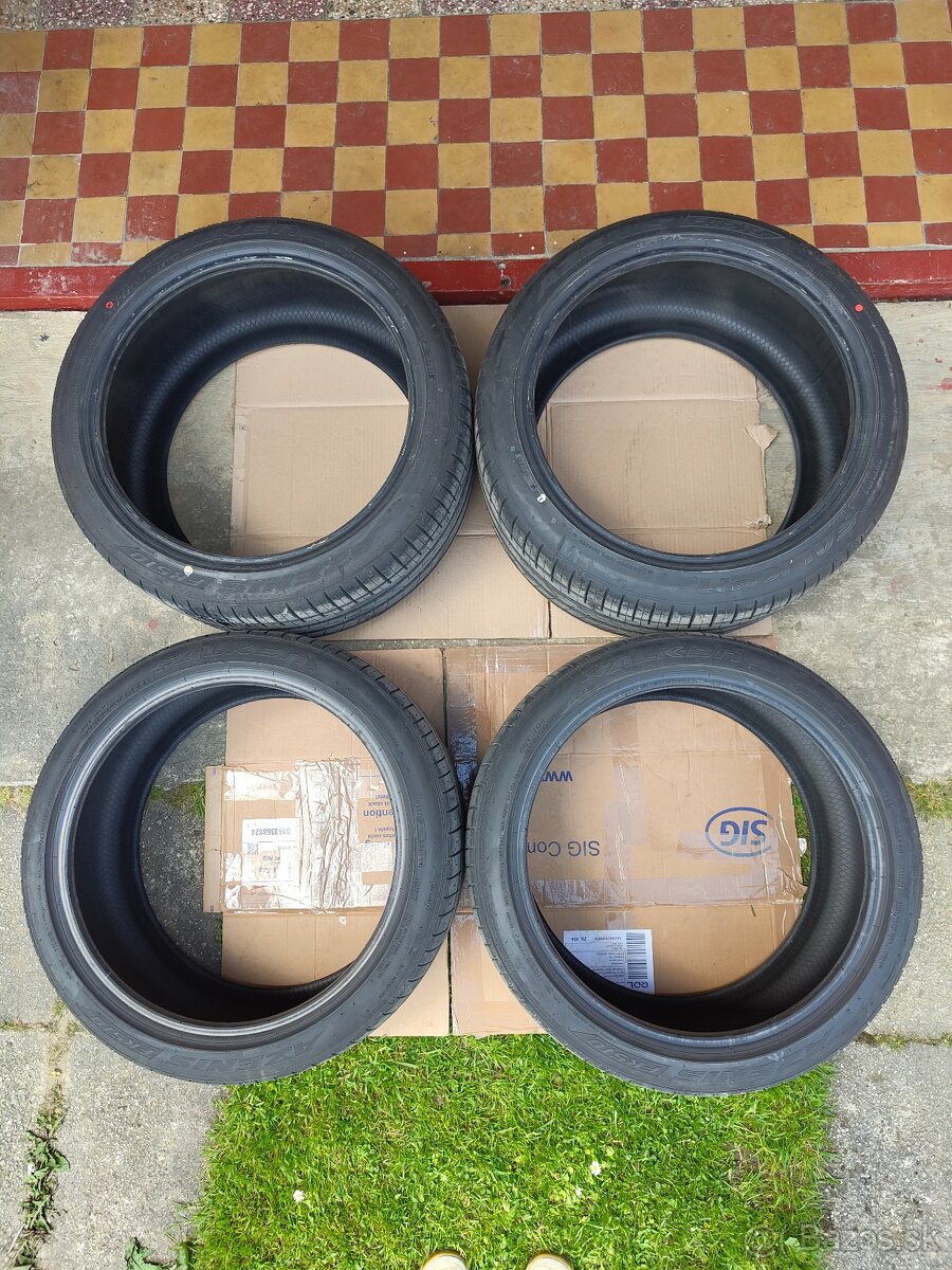 Falken Azenis FK510 245/40R19 a 285/35R19