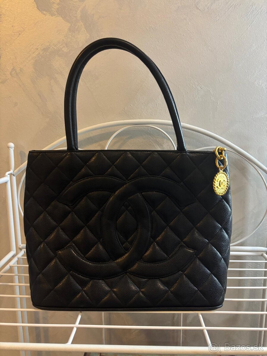 Chanel kabelka