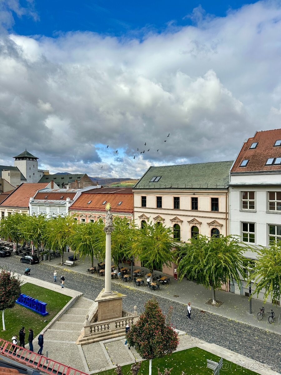 Prenájom 3-izb mezonet v hist.centre TN - Mierové nám.