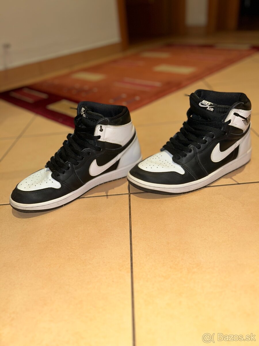 JORDAN 1 RETRO HIGH OG "BLACK WHITE"