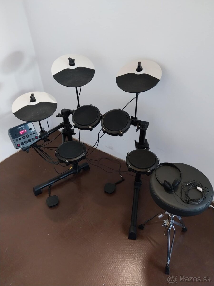 Alesis Debut Kit