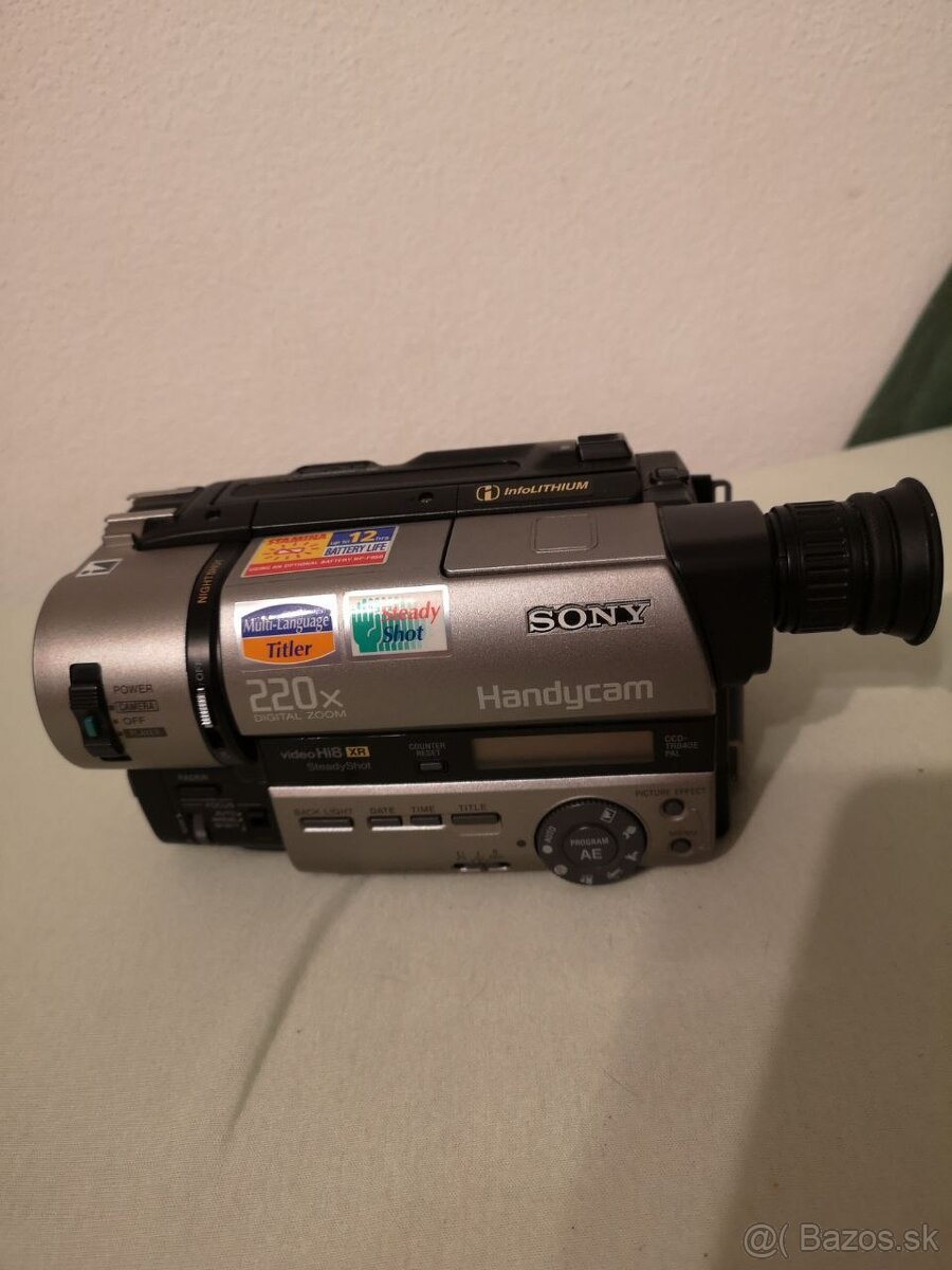 Kamera Sony Handycam Model CCD-TR840E