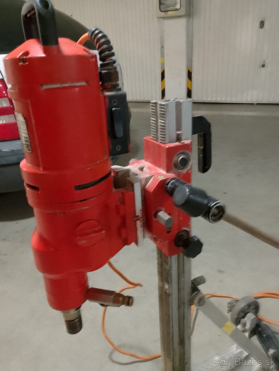 Weka DK22 jadrová vŕtačka zo stojanom do 250mm