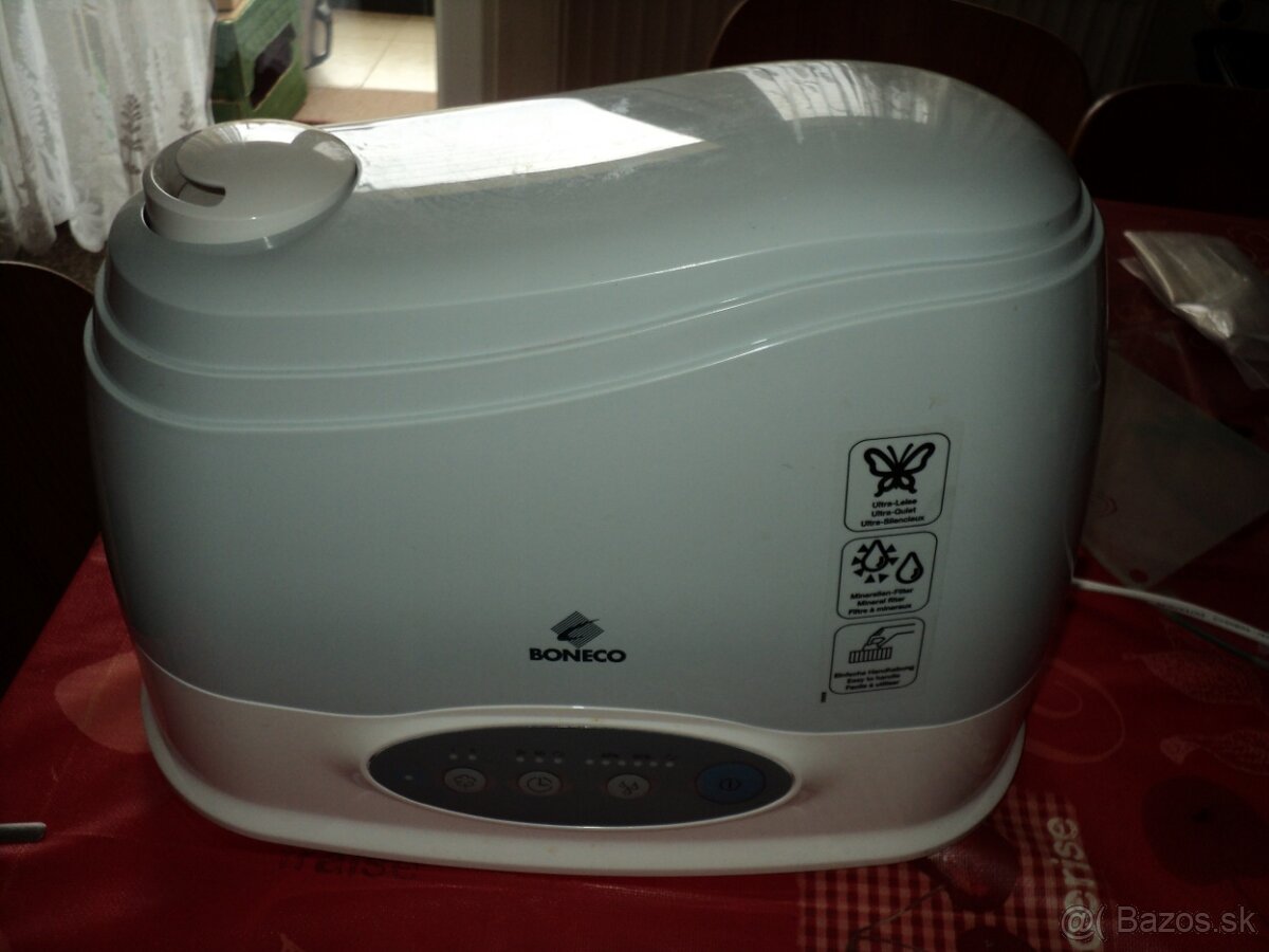 Zvlhčovač+šijací stroj+gril+kufor, vysávač,..