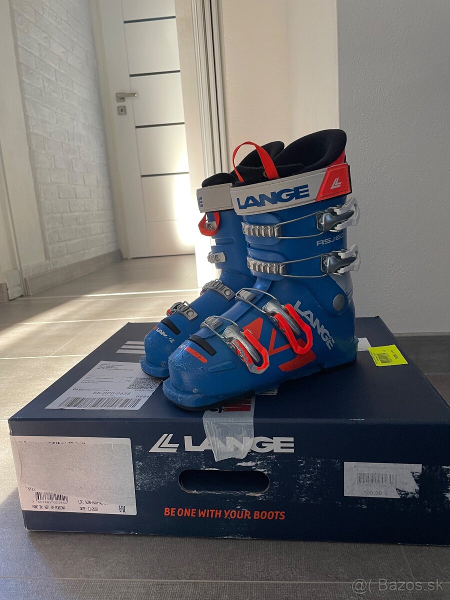 Predám lyže a lyžiarky