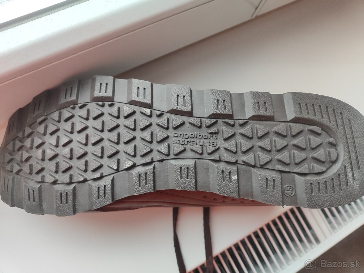 Predam pracovne topanky Strauss