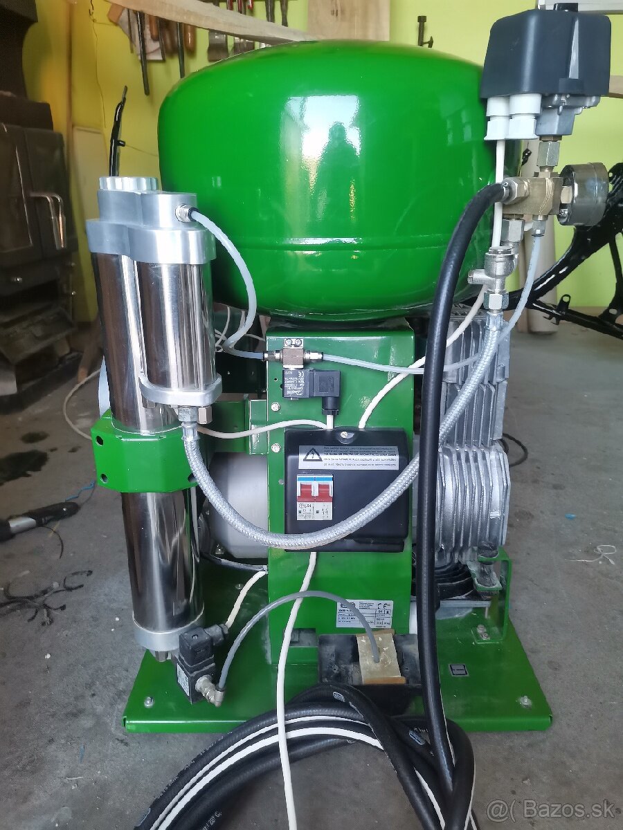 Laboratórny kompresor