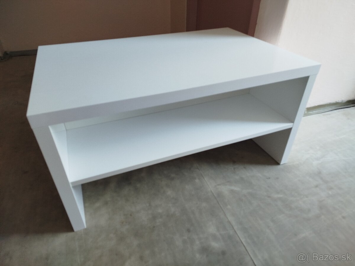 Konferenčný stolík