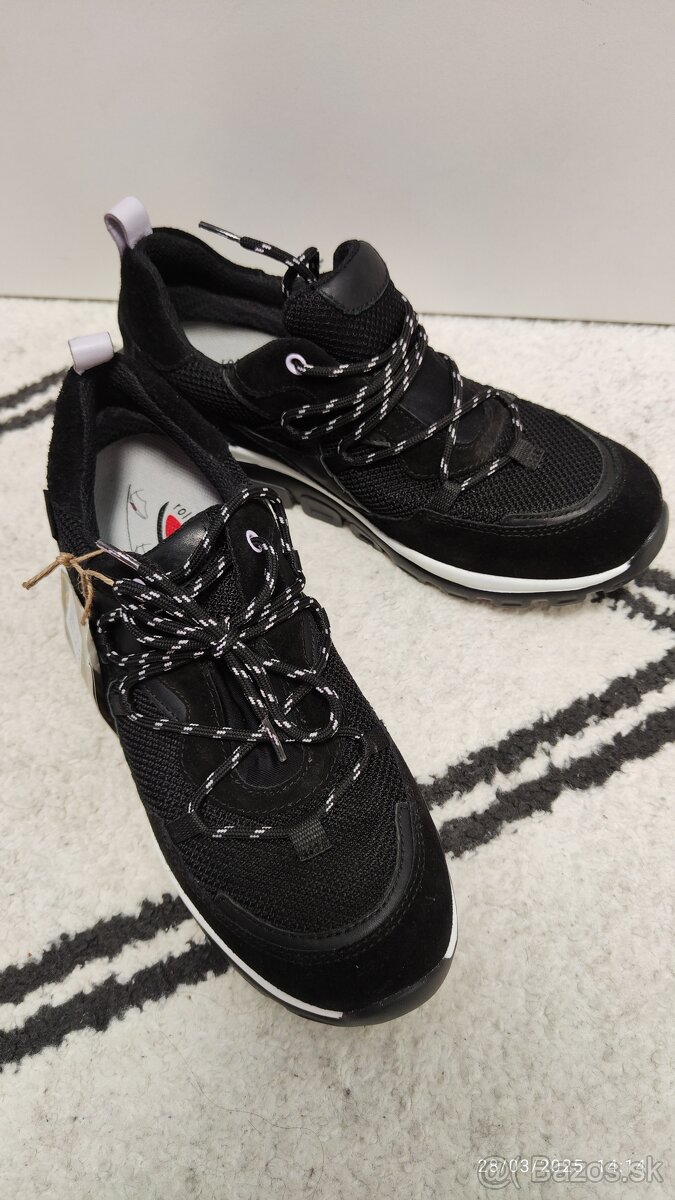 Predam Goretex c.39 kozene turisticke topanky Gabor