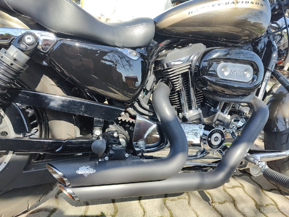 Vance & Hines