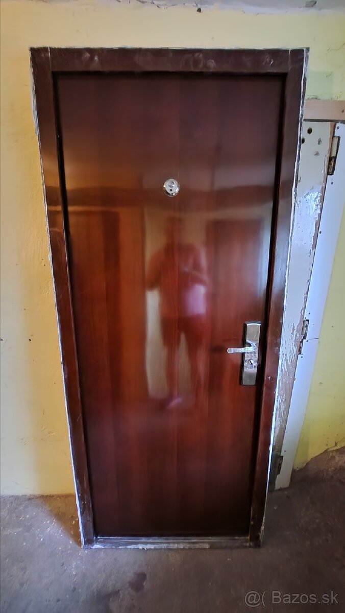 Vchodové dvere