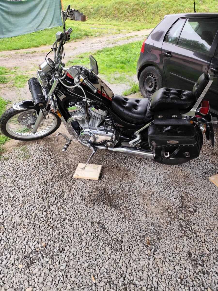 Predám Suzuki intruder