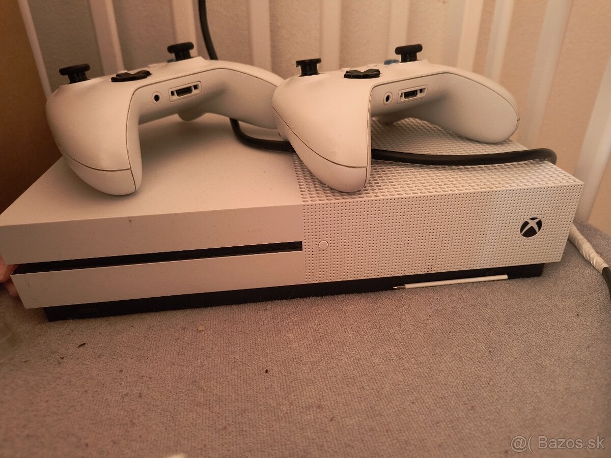Predám Xbox One S