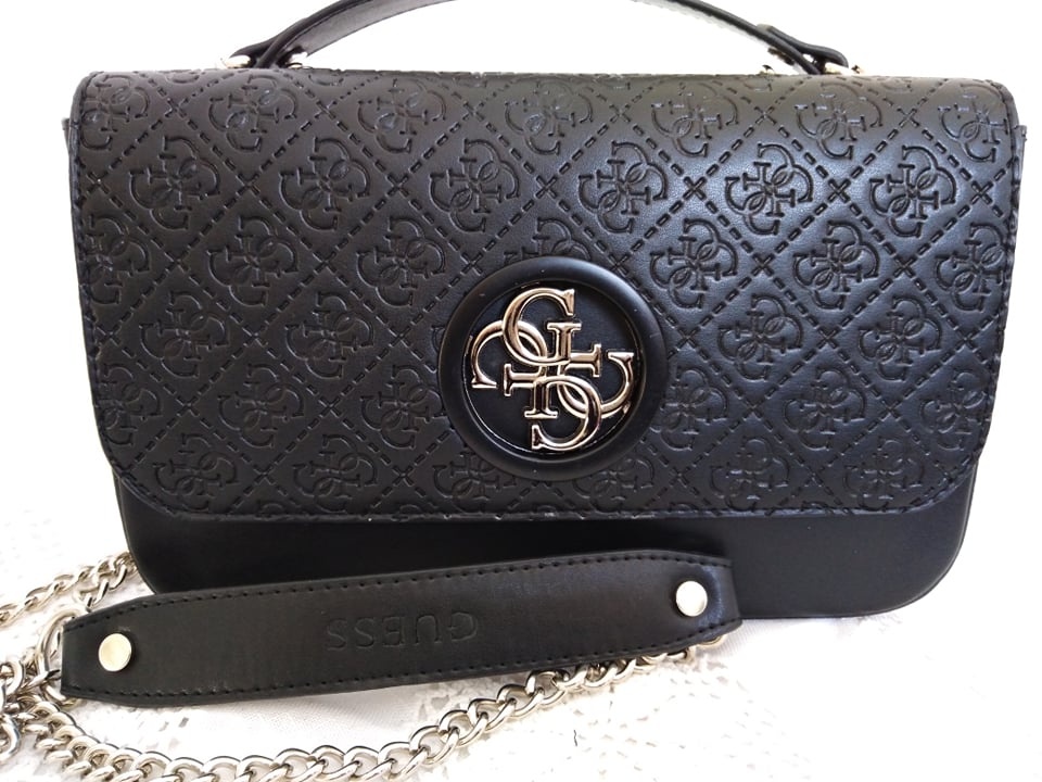 Kabelka Guess