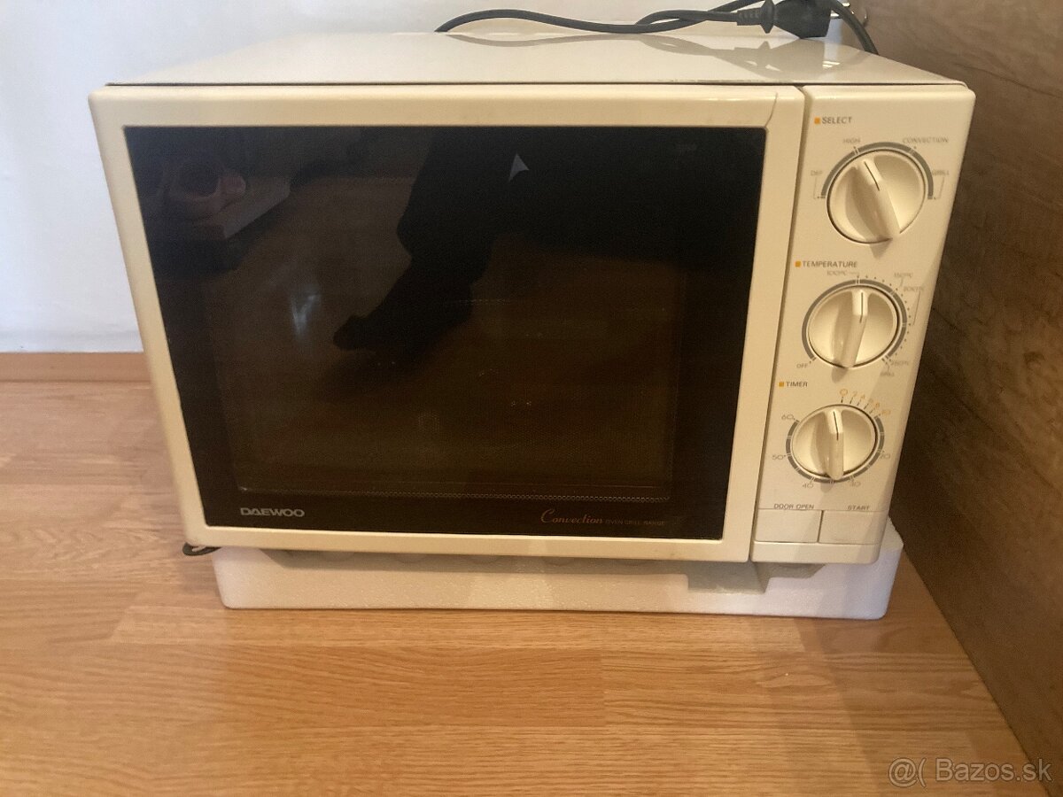 Mikrovlnná rúra Daewoo