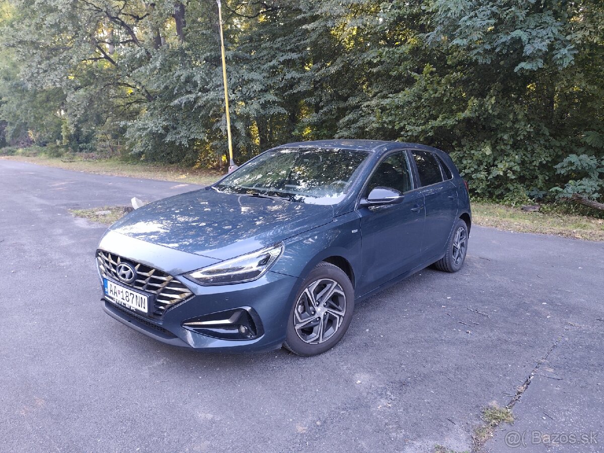 Hyundai i30 1.5 T-GDi mHEV iMT Play