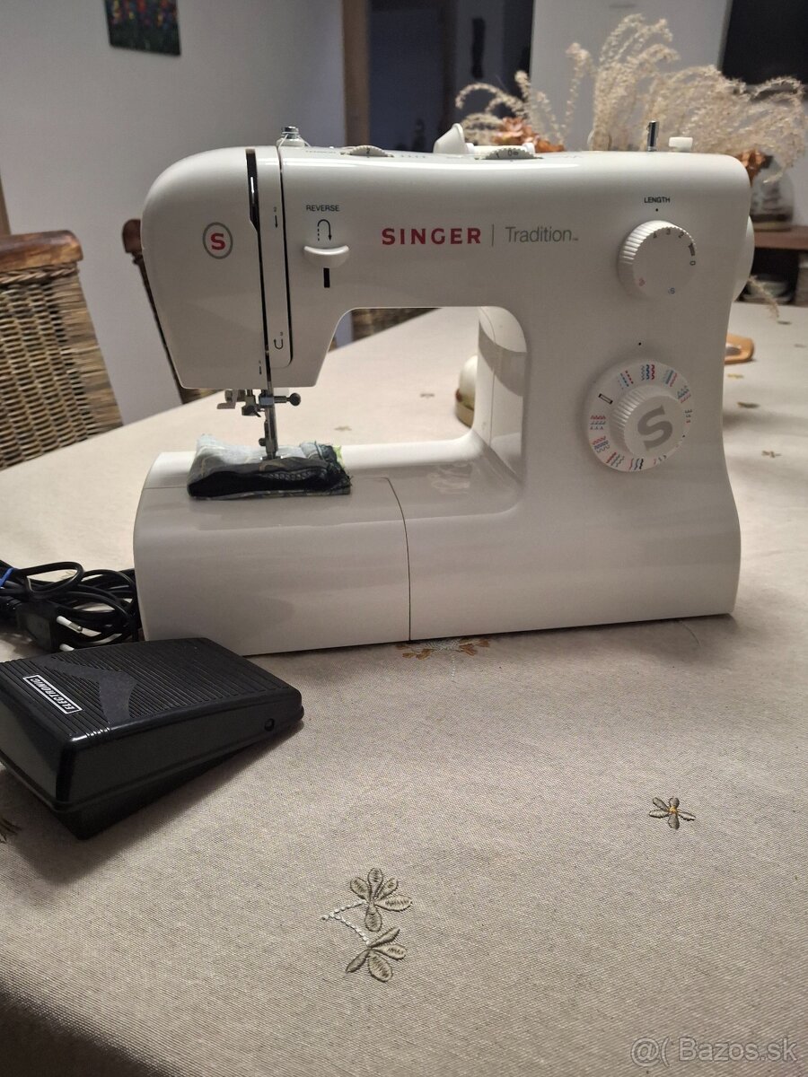 Šijací stroj SINGER
