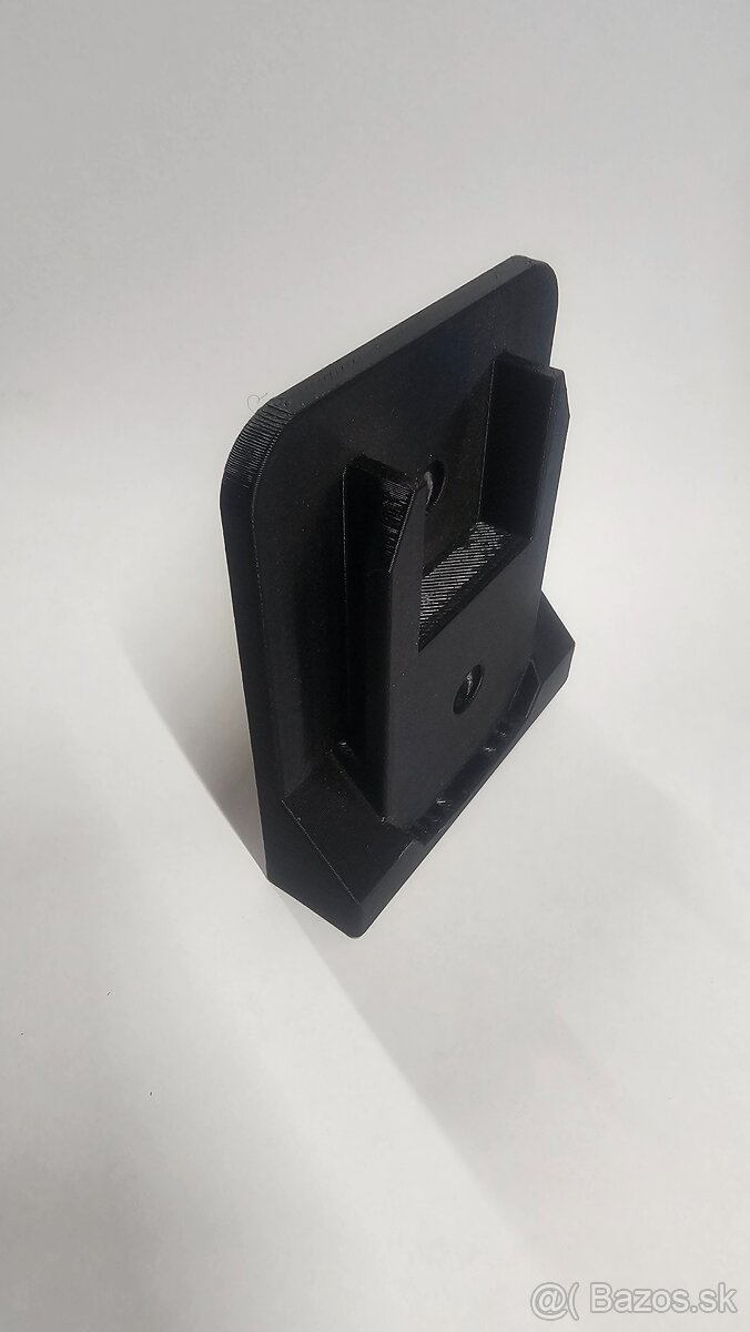 Držiak na stenu pre náradie Parkside 20V