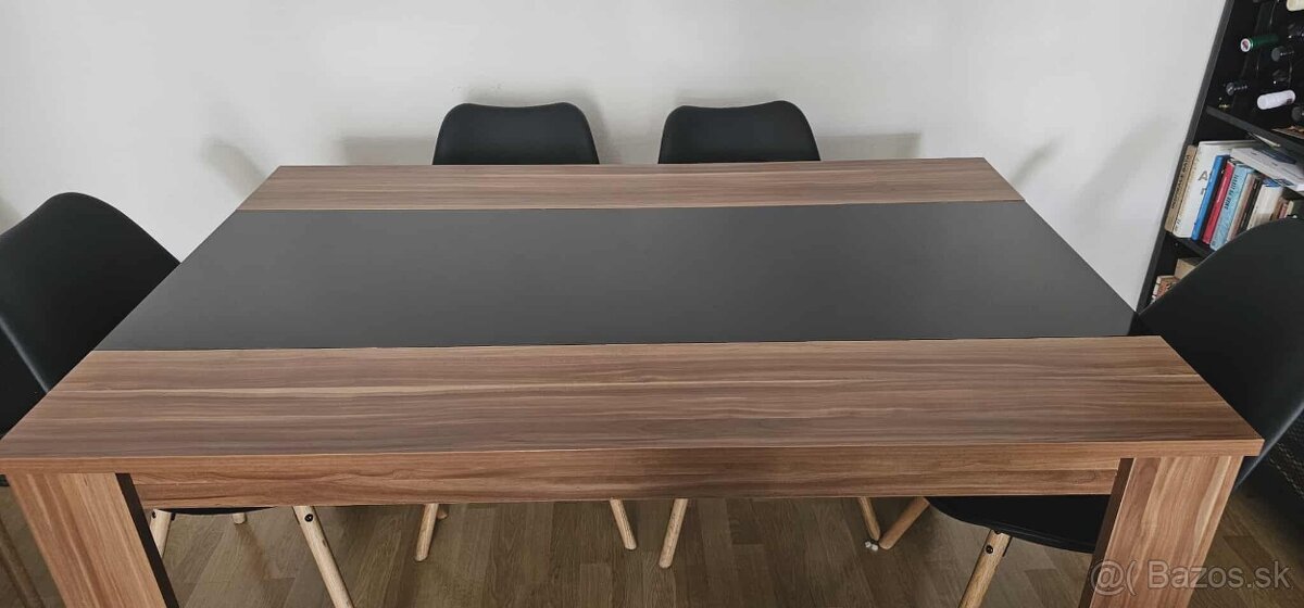 Jedálenský stôl 140 x 90